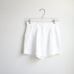 Highwaisted White Shorts